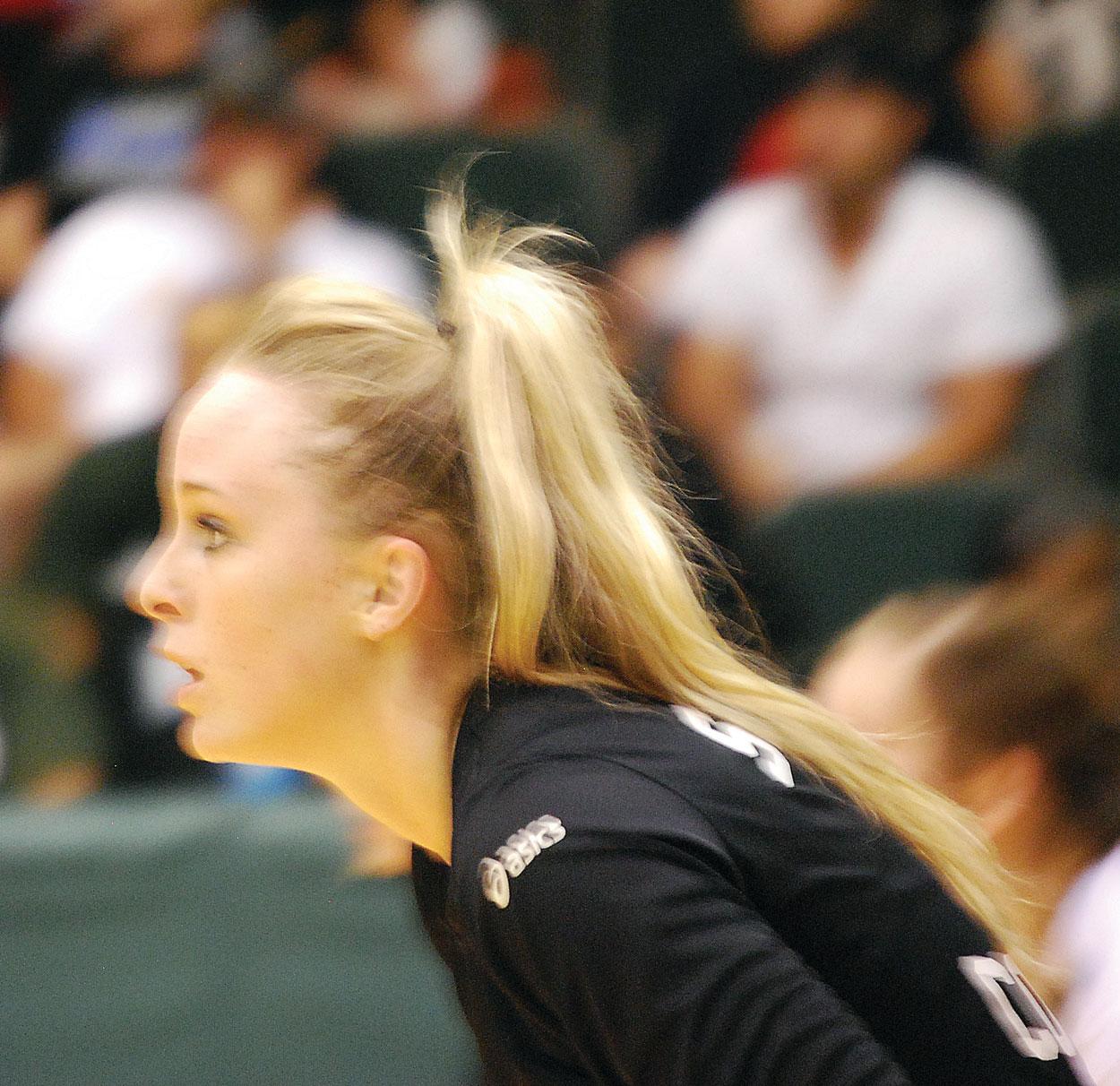 Seward volleyball player excels on and off court