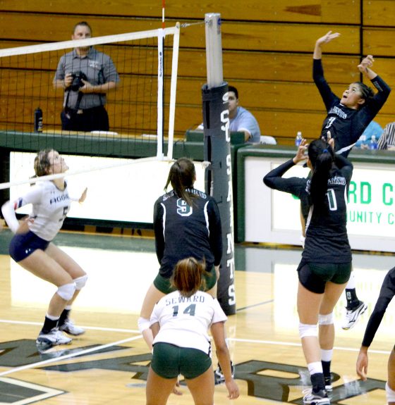 Lady Saints volleyball dominates OPSU in first scrimmage of the year