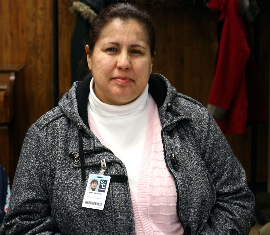 Sonia Hernandez, the Transition coordinator for Adult Education, is willing to help any Dreamer with the renewal application free of charge. Undocumented students who are looking to renew their DACA permits can be helped free of charge by Hernandez.