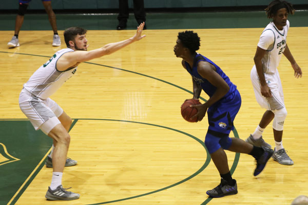 The No. 17 Seward Saints earned a spot for the Jayhawk West Conference title on Feb. 16. The Saints won 84-80 in the greenhouse, making it their sixth win in a row. 