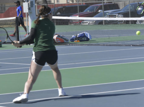 Lady Saints extend their winning streak to six