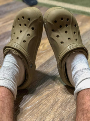 crocs without socks