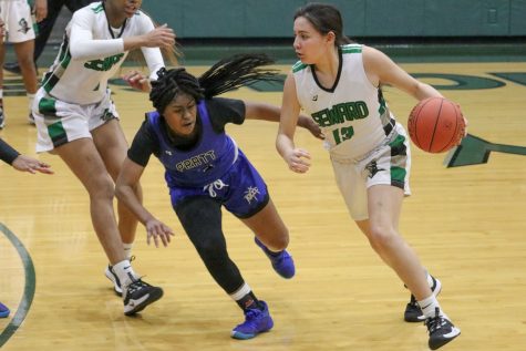 The SCCC women's basketball team won its sixth game in a row Wednesday night at the greenhouse against Pratt Community College. The Saints are now 8-0 in the Jayhawk West and 14-4 overall.