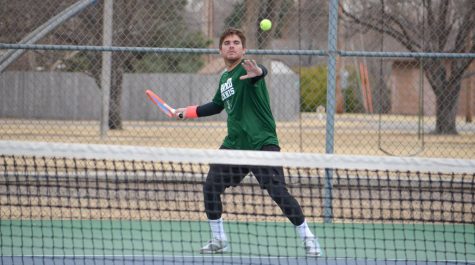 Sophomore Franco Vecchia prepares to swing a forehand to hit the ball back. Vecchia is from Puerto Rico, Argentina, and he is majoring in administration and marketing.