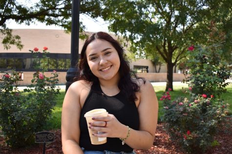 Alejandra Berumen Reveles is a freshman majoring in computer science. She was born in Jerez, Zacatecas and she is 19 years old. 