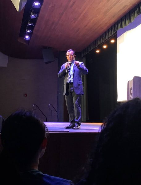 Jose Luis Zelaya is a higher education consultant originally from Honduras. He currently resides in College Station, Texas. Jose completed his high school education in Houston before earning his bachelor's, master's, and Ph.D. at Texas A&M University.
