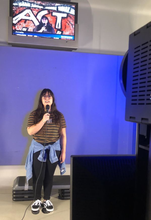 Reading the fast scrolling script proved to be harder than Annette Meza thought. The sophomore co-editor tried her hand at standup reporting during a tour of the Newseum in Washington DC. Crusader attended the ACP/CMA National Collegiate Media conference Oct. 30-Nov.3.